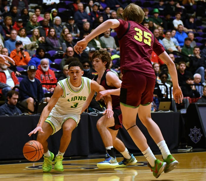 West Linn Central Catholic 6A Oregon boys basketball quarterfinal Taylor Balkom 32